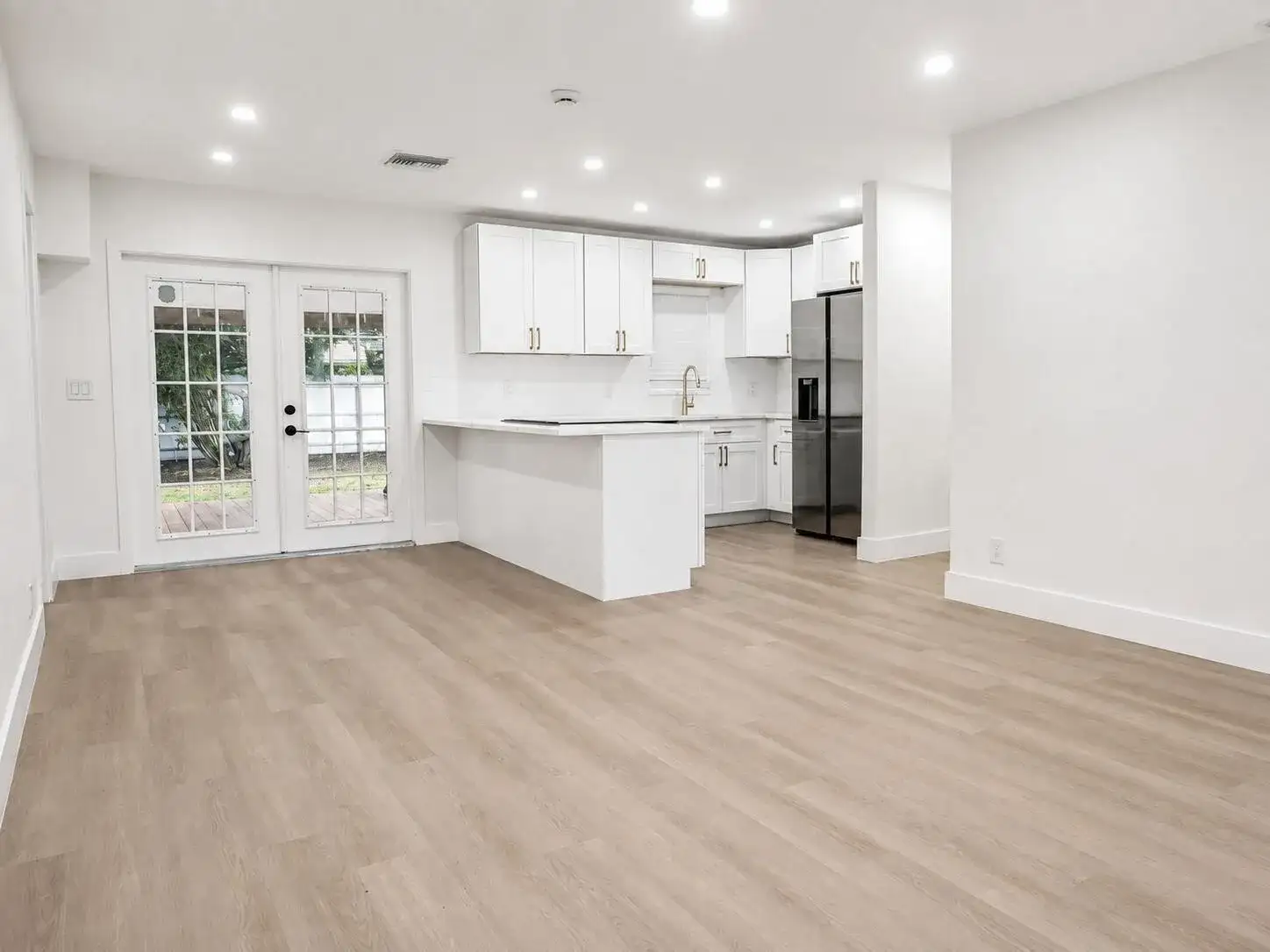 2013 Longwood Road, West Palm Beach FL 33409 photo 5