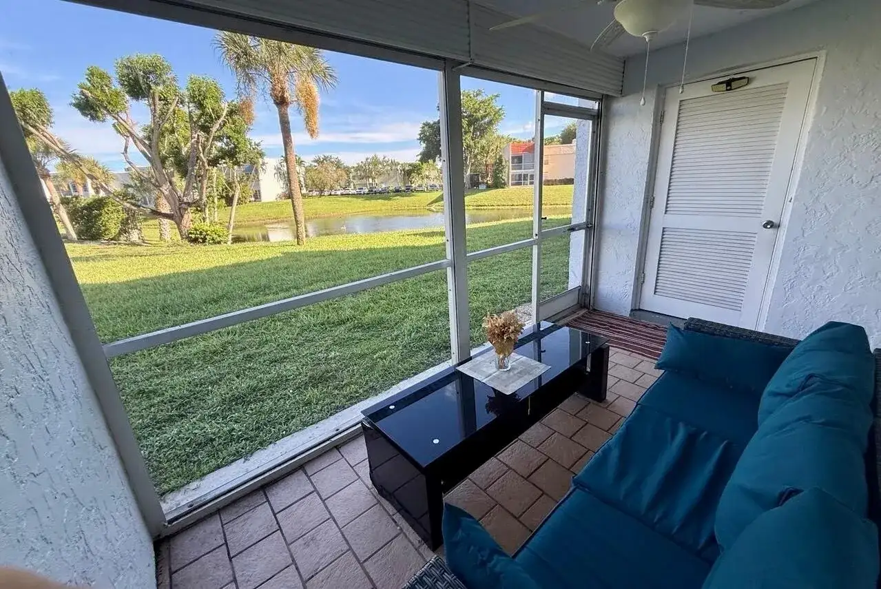 2828 Casita Way # C, Delray Beach FL 33445 photo 2