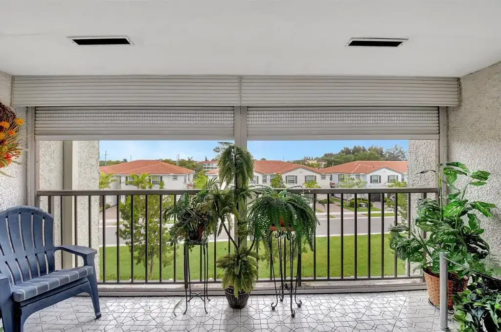 4070 Tivoli Court # 307, Lake Worth FL 33467 photo 2