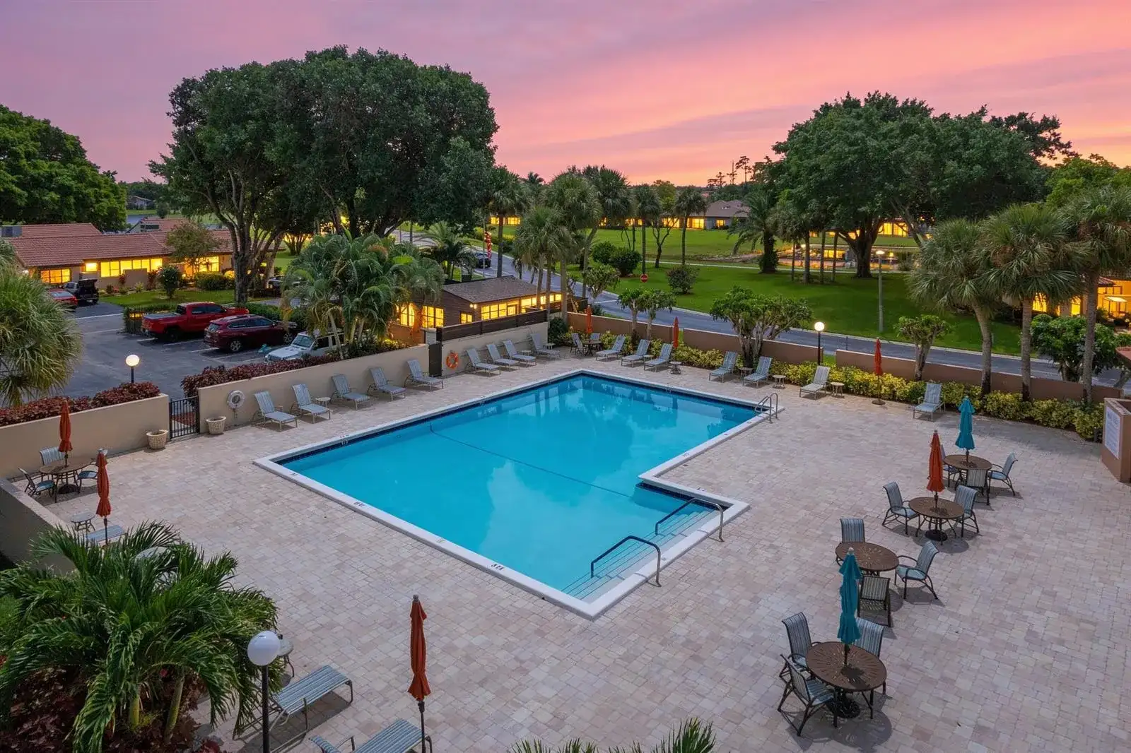 9286 VISTA DEL LAGO # F, Boca Raton FL 33428 photo 2