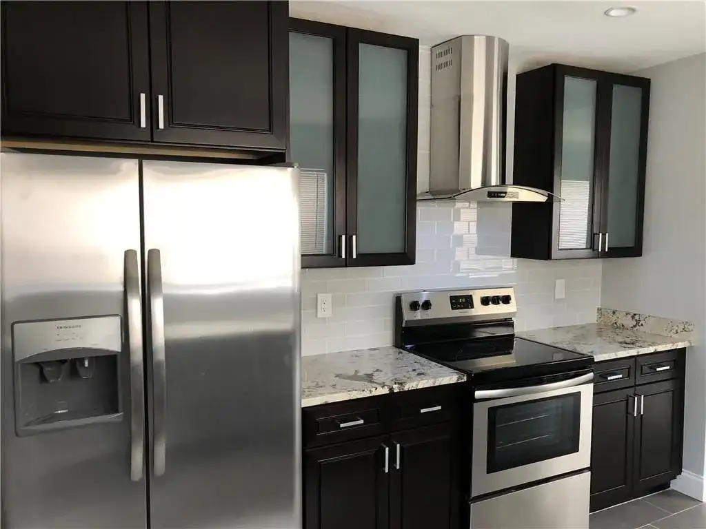 2817 TAYLOR Street, Hollywood FL 33020 photo 2
