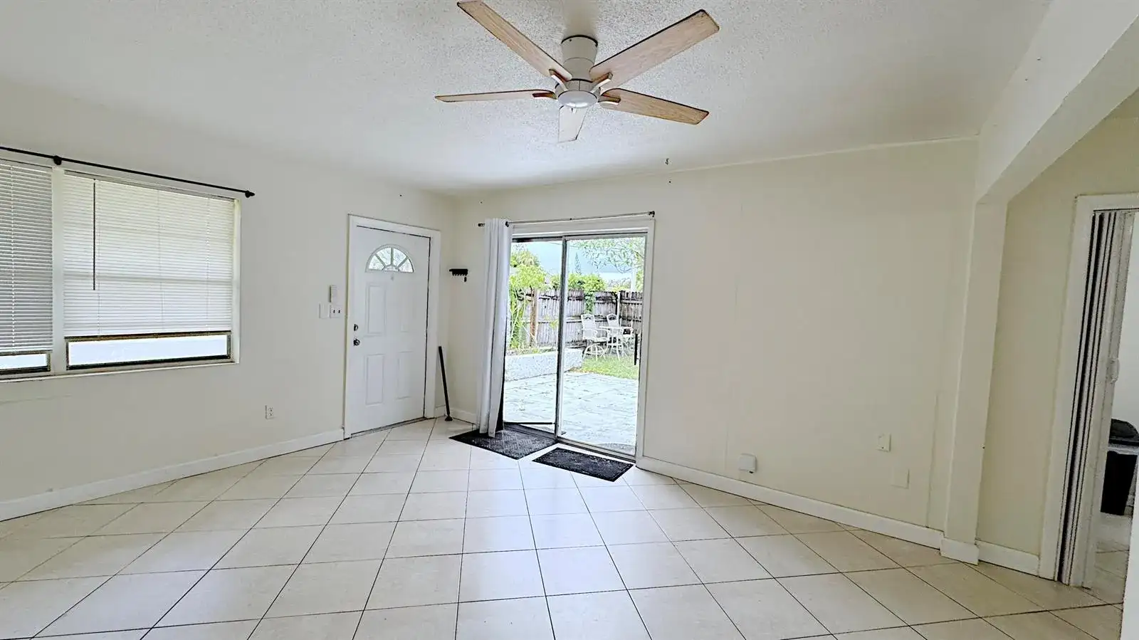 509 SE 2ND Avenue, Dania Beach FL 33004 photo 3