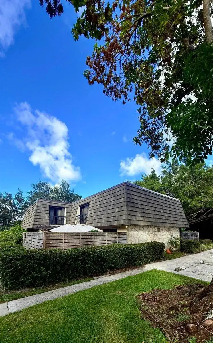 903 9TH Terrace, Palm Beach Gardens FL 33418 photo 3