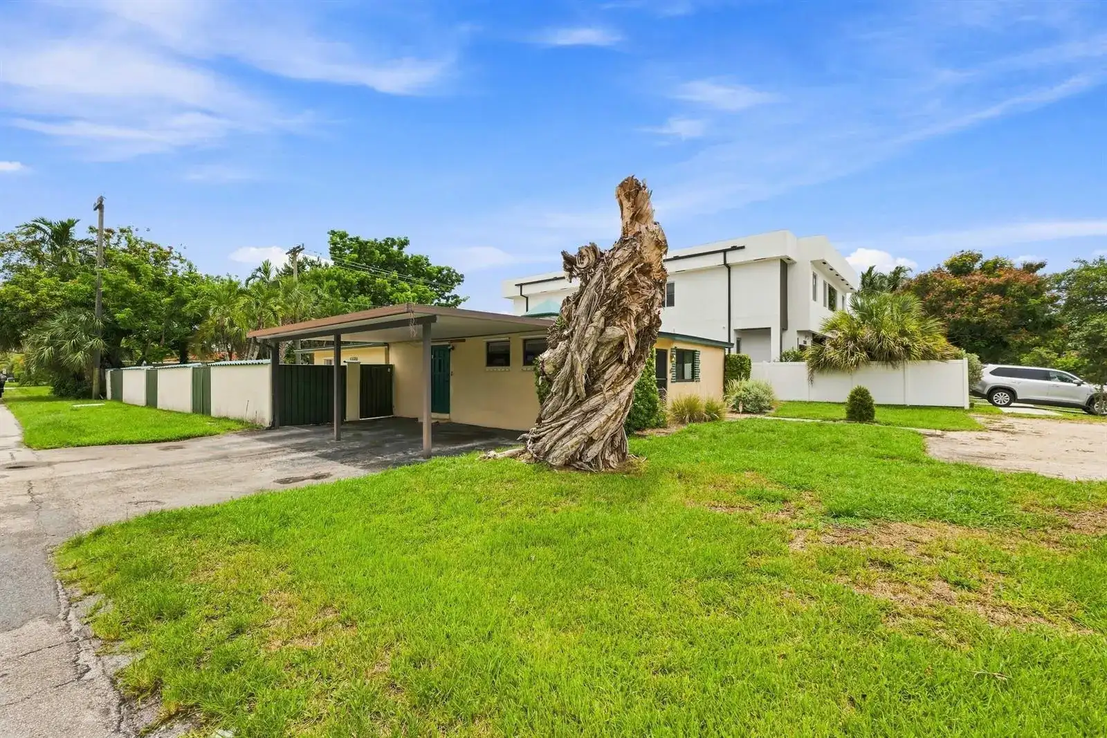1344 NE 13TH Avenue, Fort Lauderdale FL 33304 photo 3