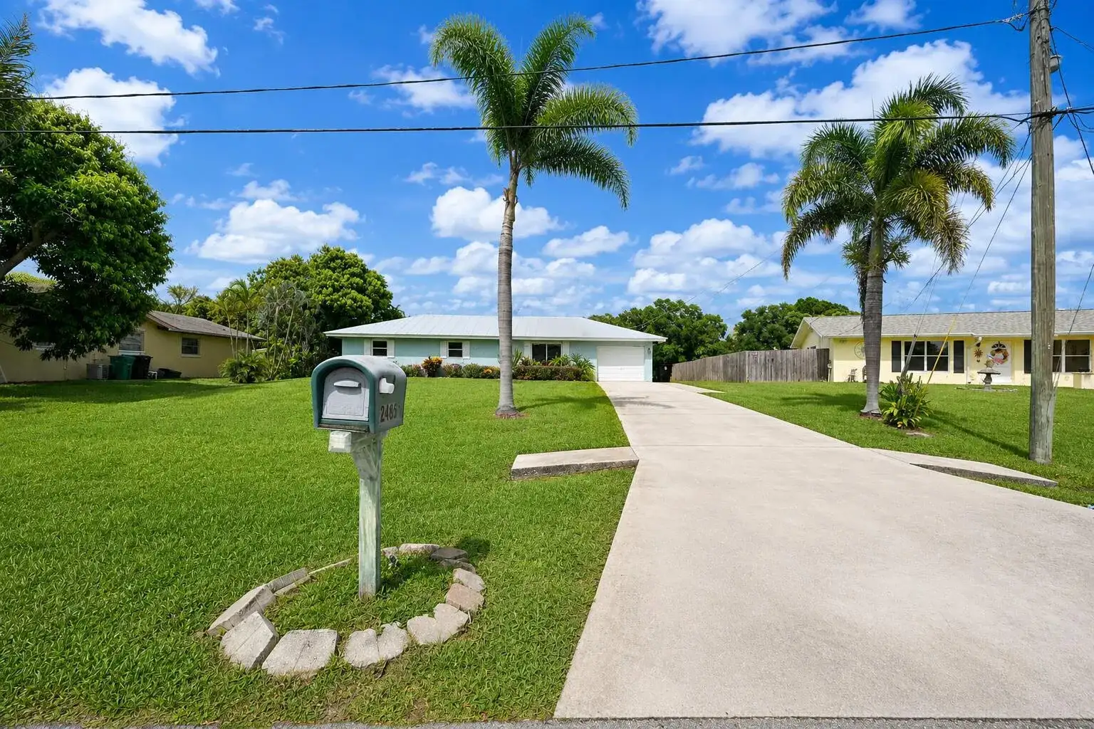 2485 SE SIDONIA Street, Port St. Lucie FL 34952 photo 2