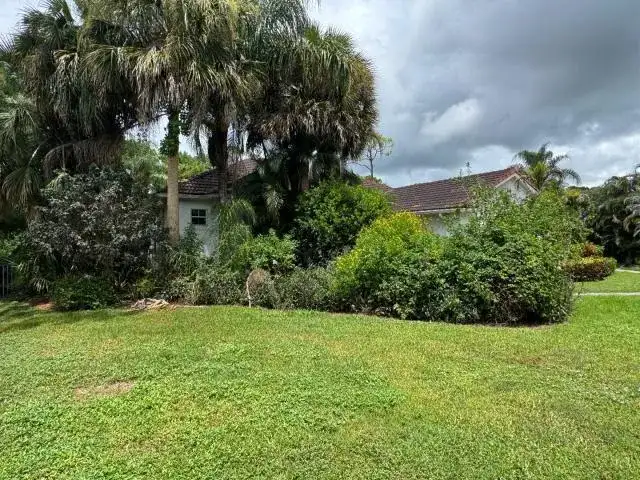 18554 SE OLD TRAIL Drive E, Jupiter FL 33478 photo 4