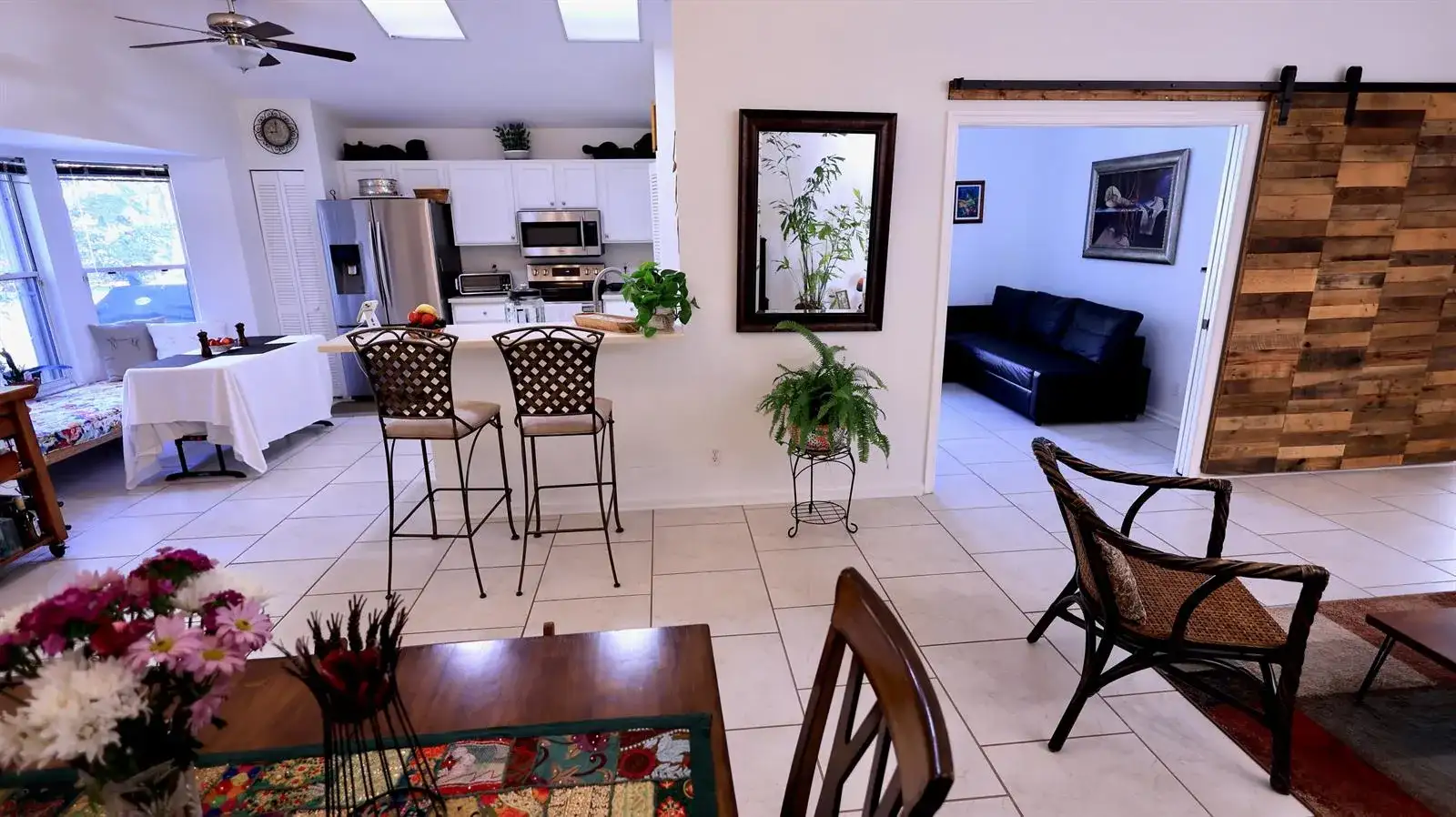 2220 Soundings Court, FL 33413 photo 4