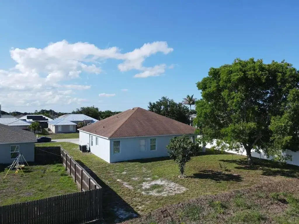 948 SW Jeremko Avenue, Port St. Lucie FL 34953 photo 3