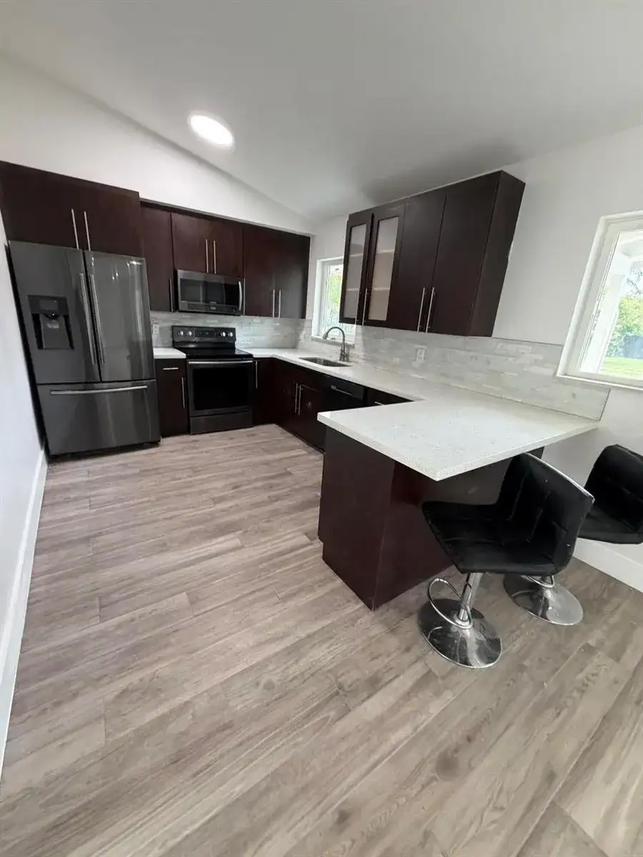 6530 HAYES Street, Hollywood FL 33024 photo 5