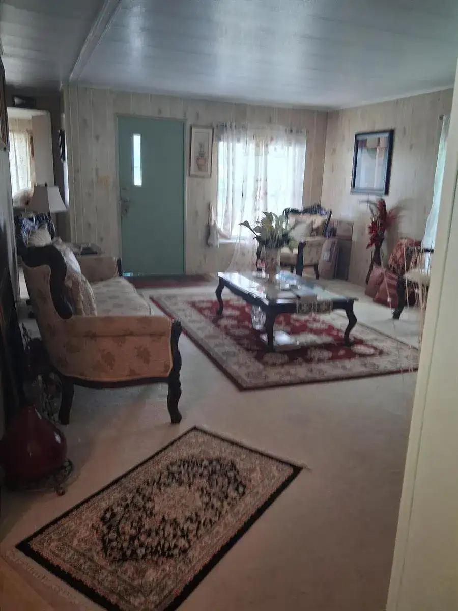 8 Novedades, Port St. Lucie FL 34952 photo 5