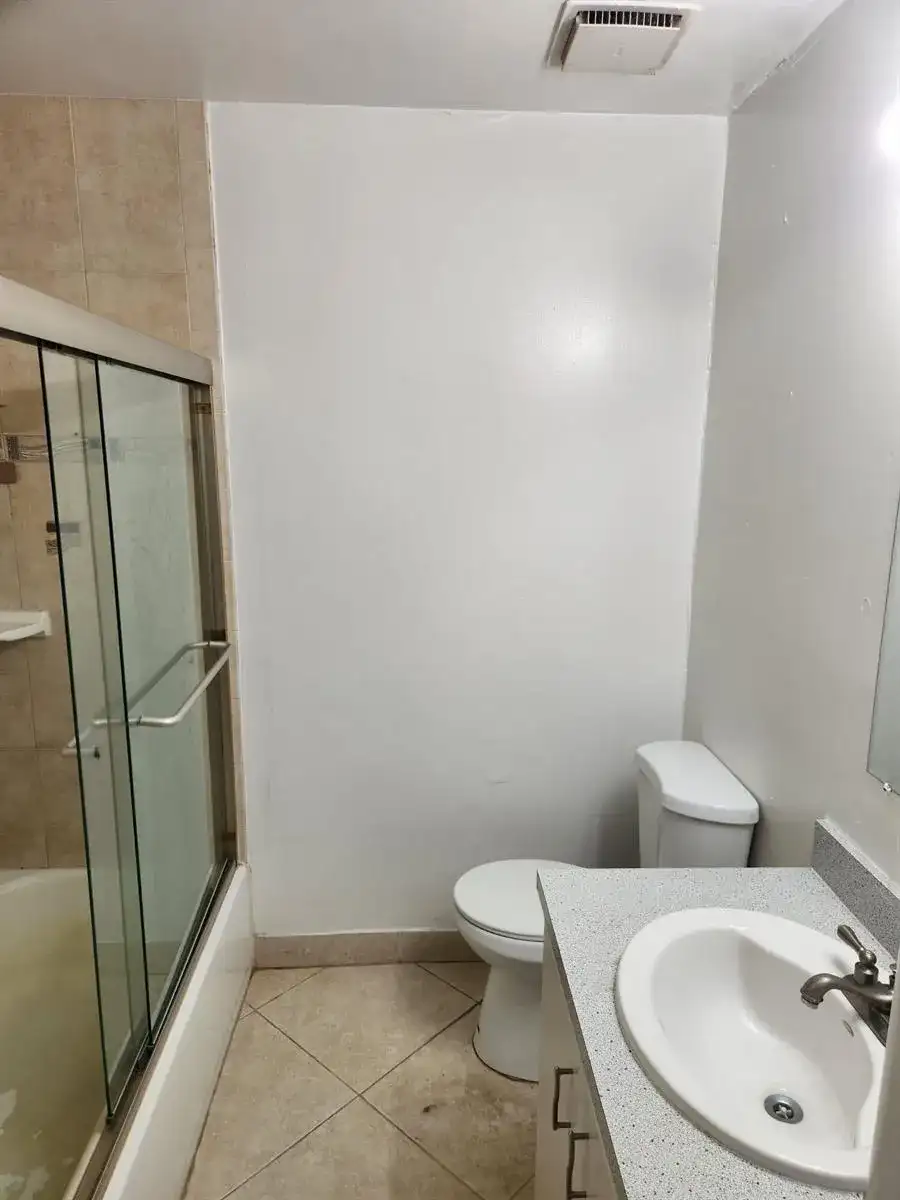 834 NW 82nd Avenue, Plantation FL 33324 photo 5