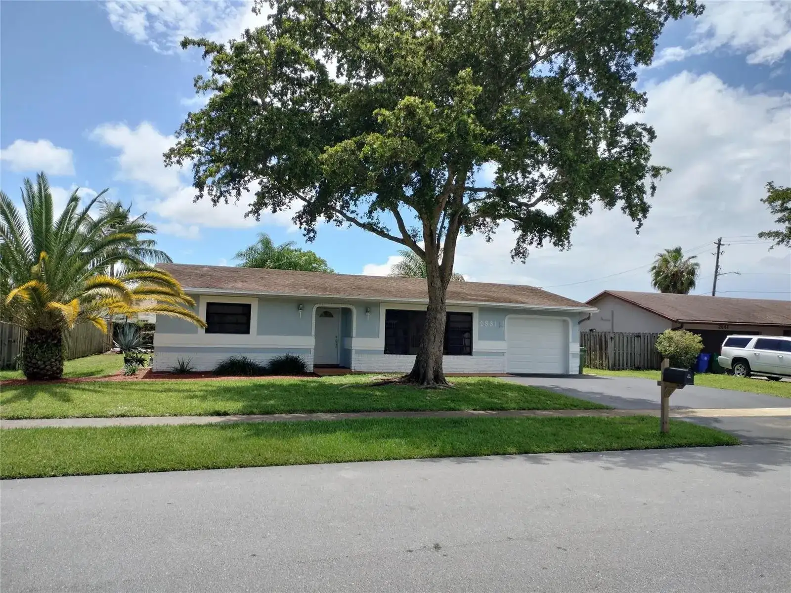 2831 NW 51ST Terrace, Margate FL 33063 photo 2