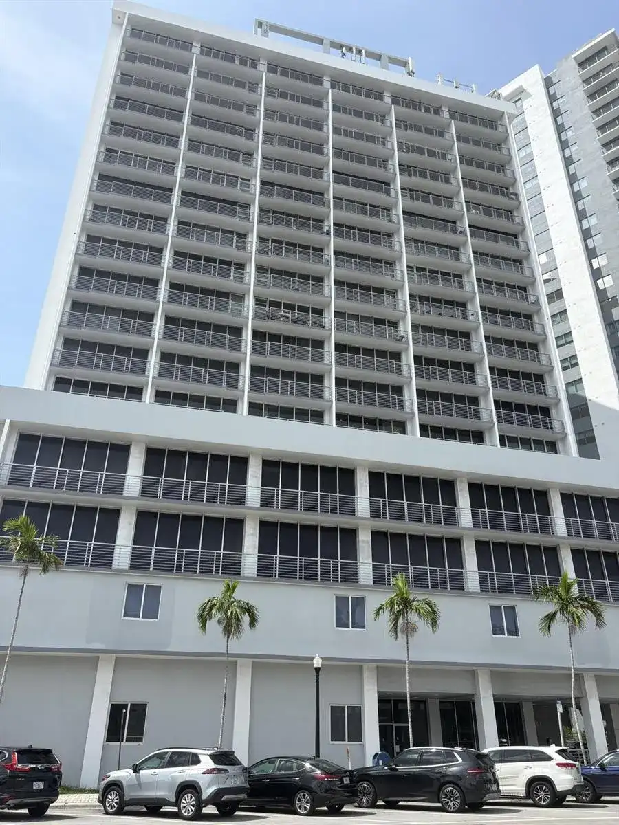 1720 HARRISON Street # 18C, Hollywood FL 33020 photo 2