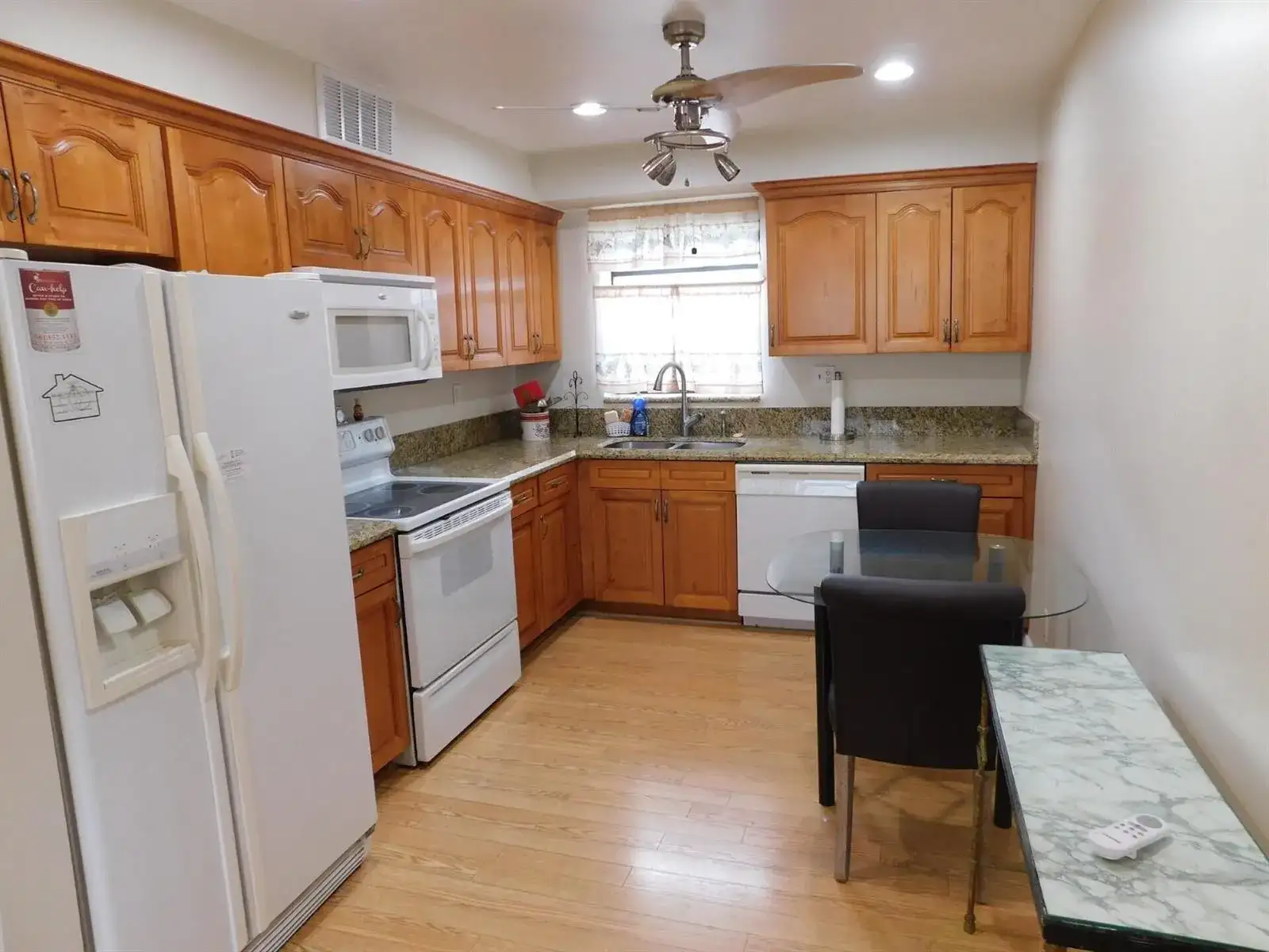 565 Piedmont L, Delray Beach FL 33484 photo 3