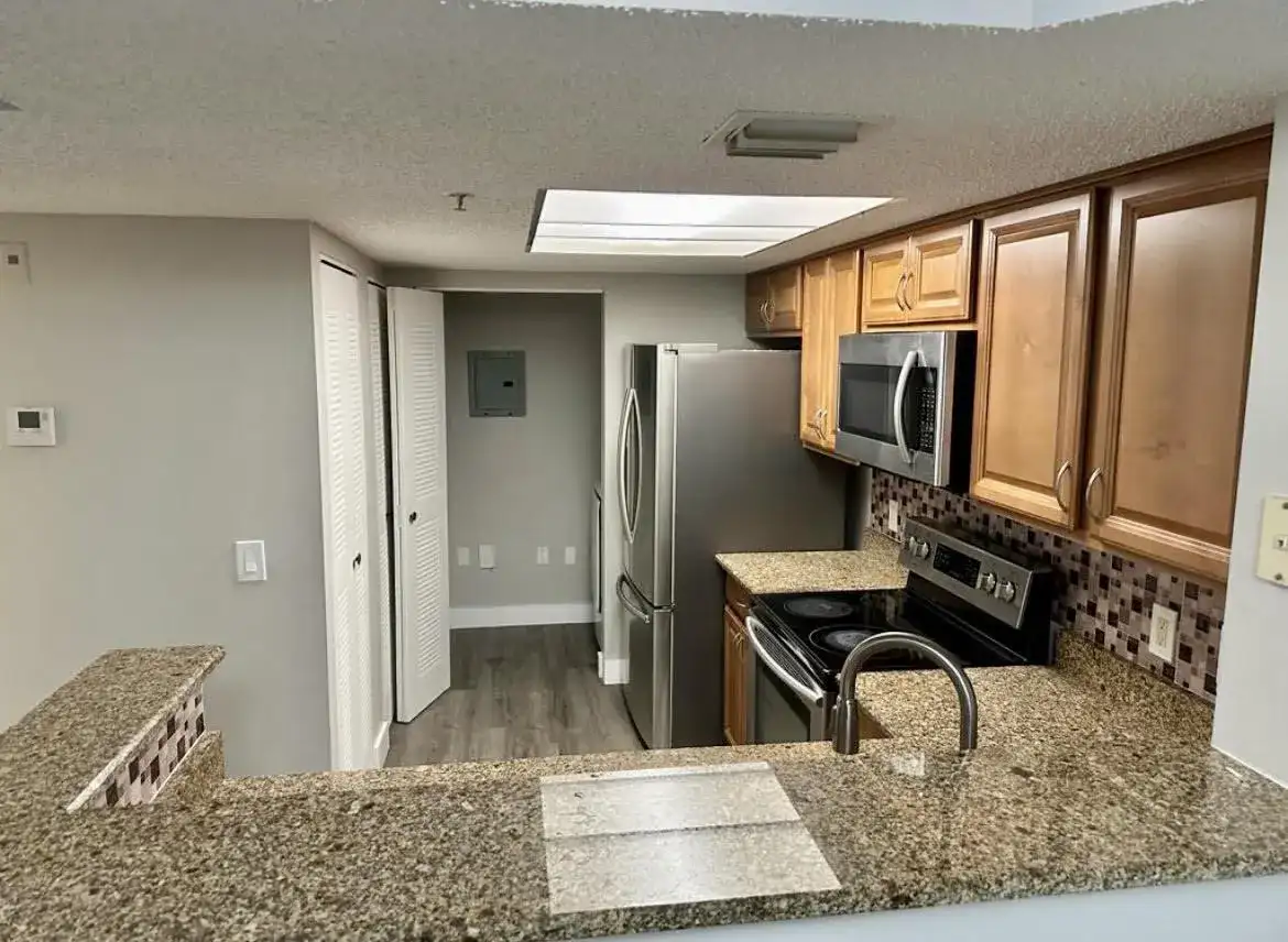 5021 N WILES Road # 205, Coconut Creek FL 33073 photo 5