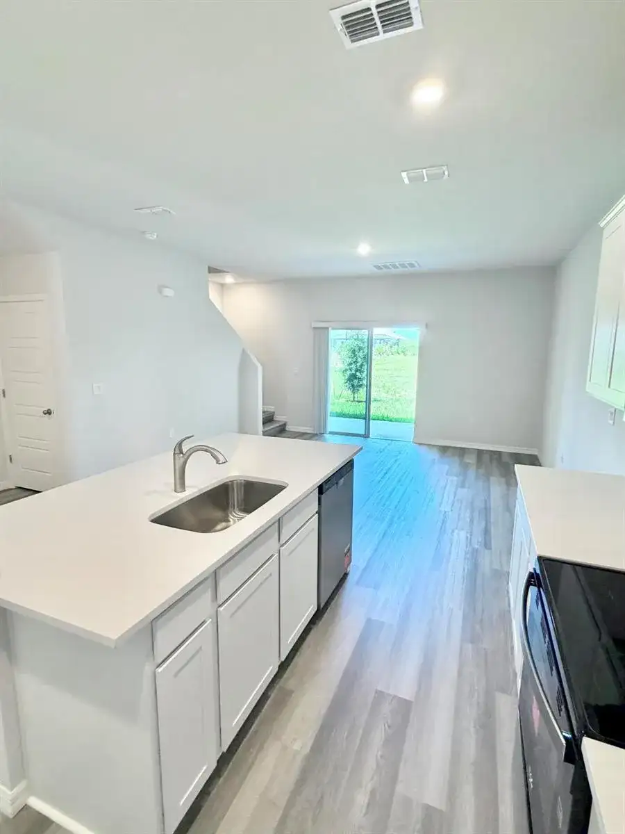 12813 SW Forli Way, Port St. Lucie FL 34987 photo 5