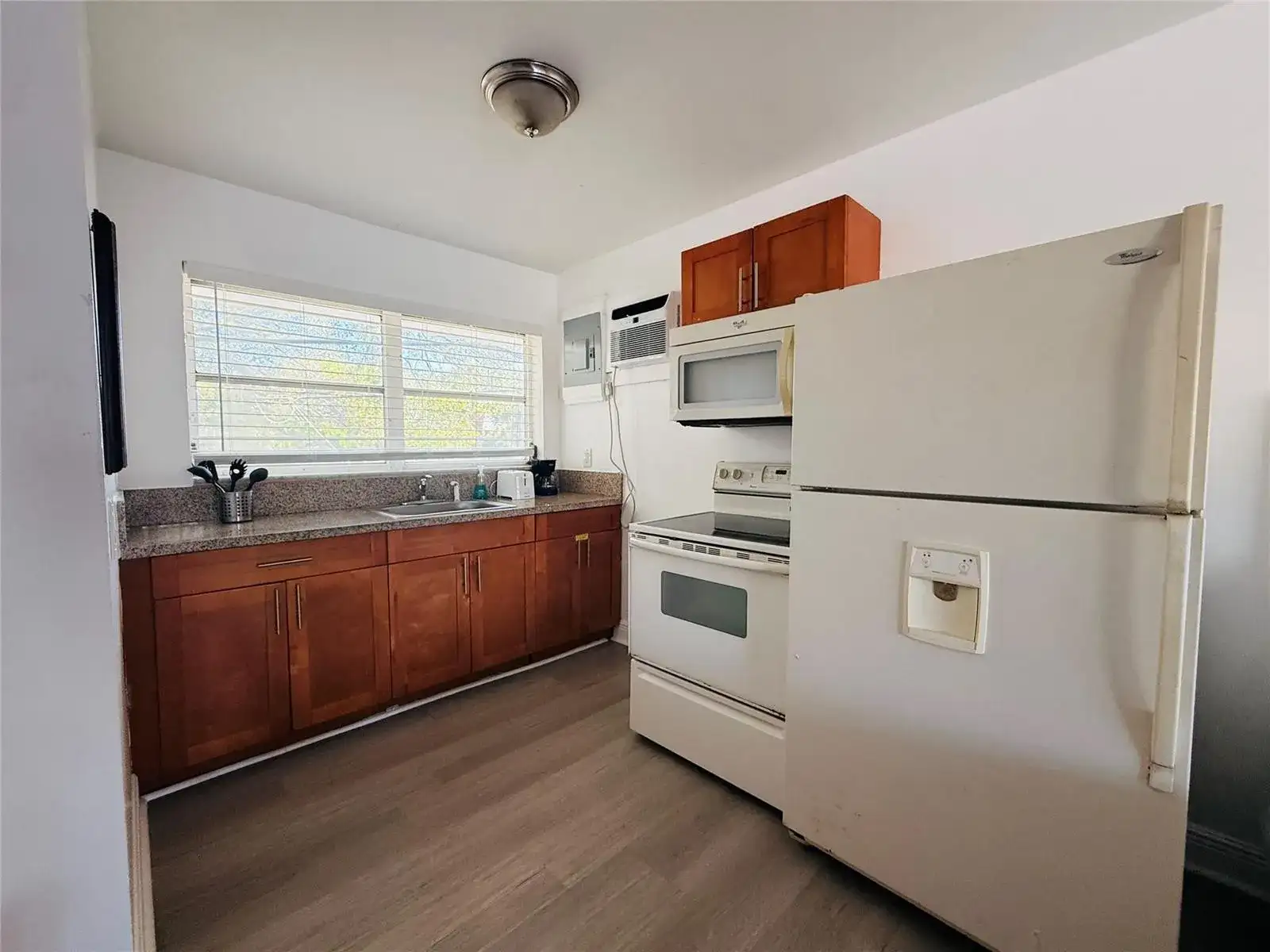 3226 NE 12TH Street # 10, Pompano Beach FL 33062 photo 5