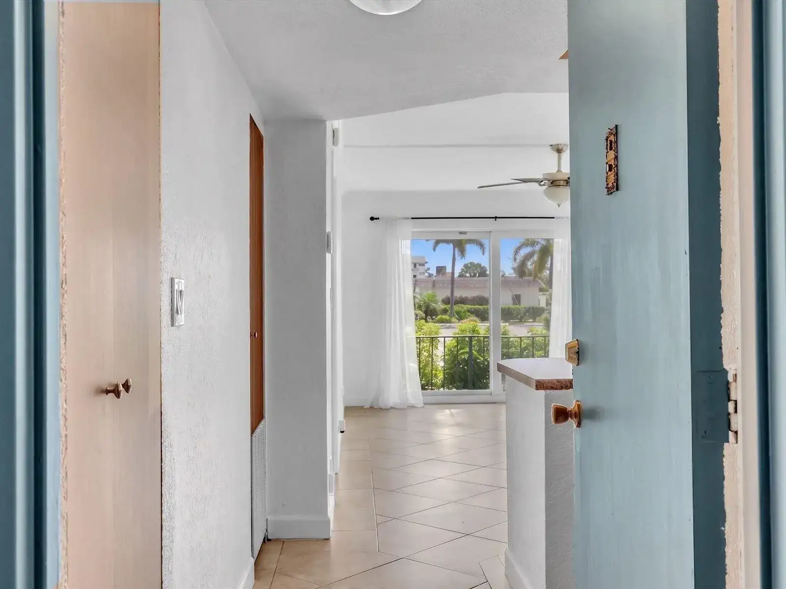 3002 NE 5th Terrace # B, Wilton Manors FL 33334 photo 2