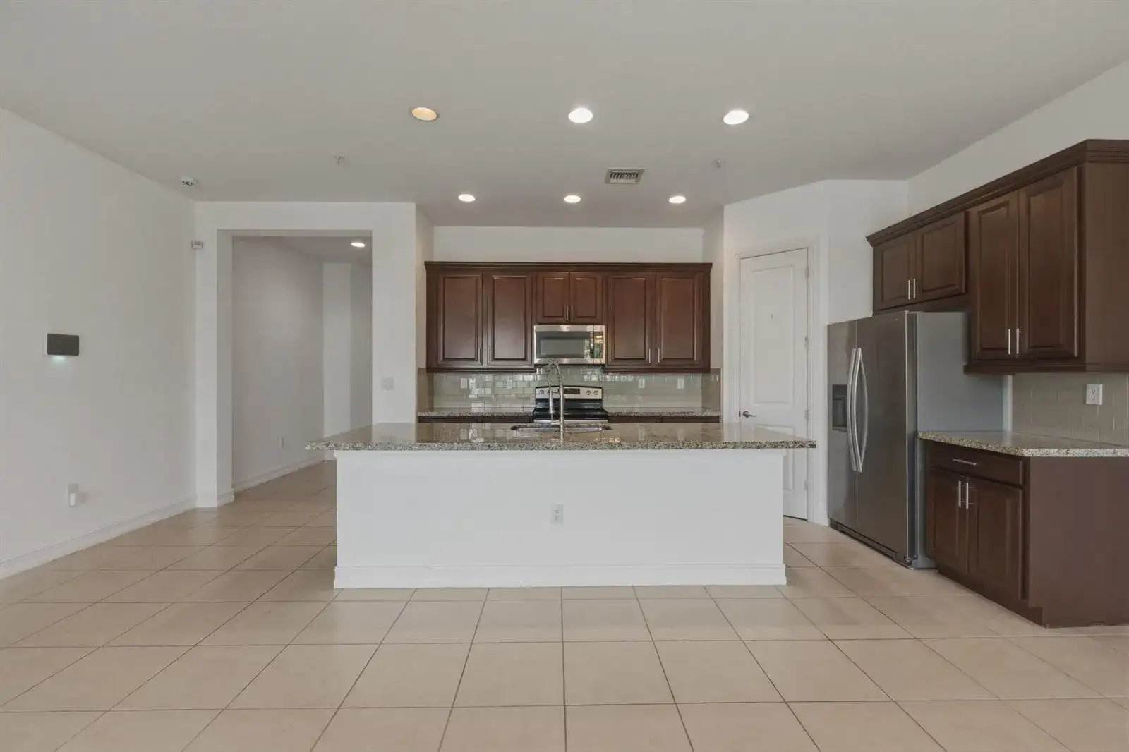 11562 SW 13th Lane, Pembroke Pines FL 33025 photo 5