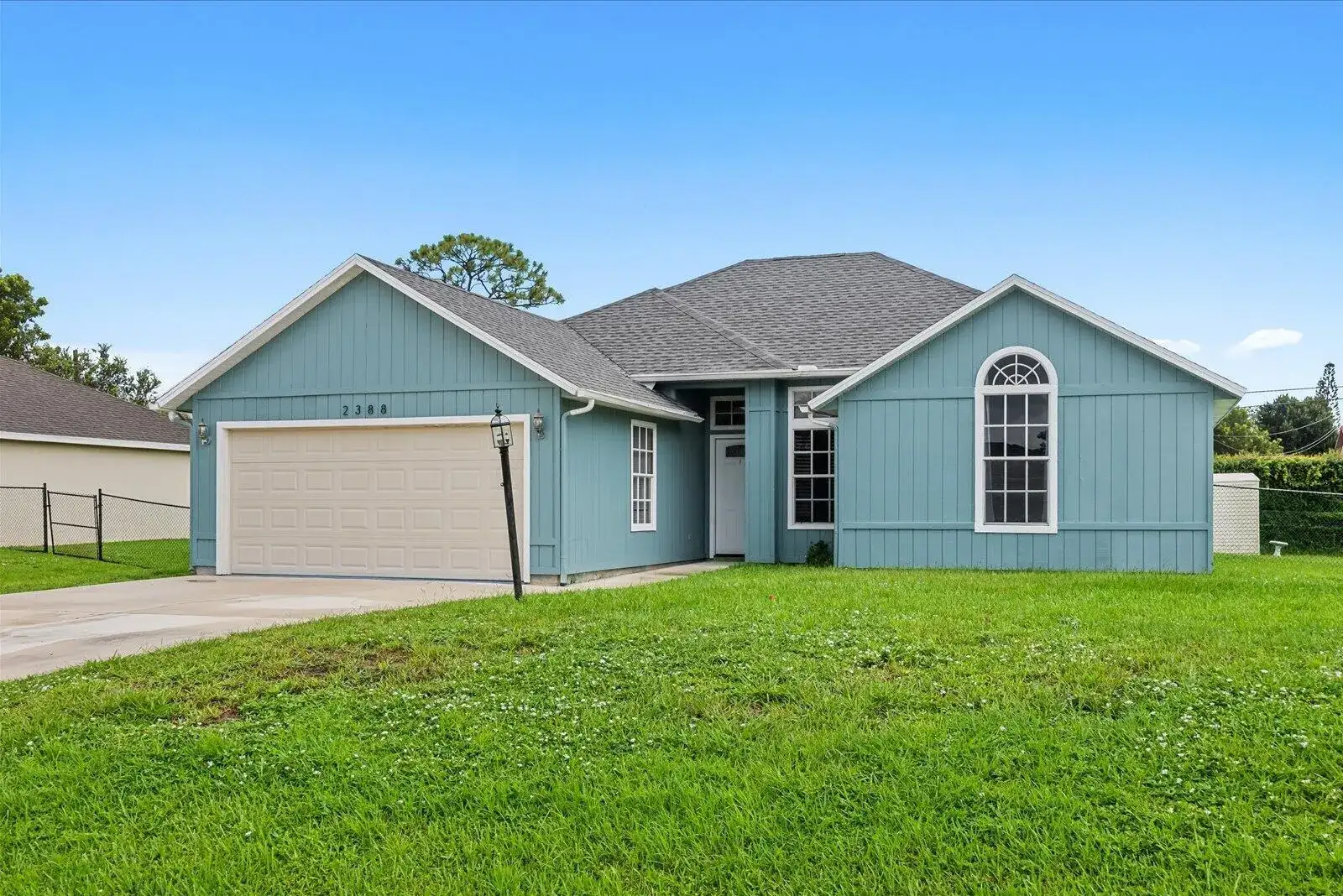 2388 SW FERN Circle, Port St. Lucie FL 34953 photo 2