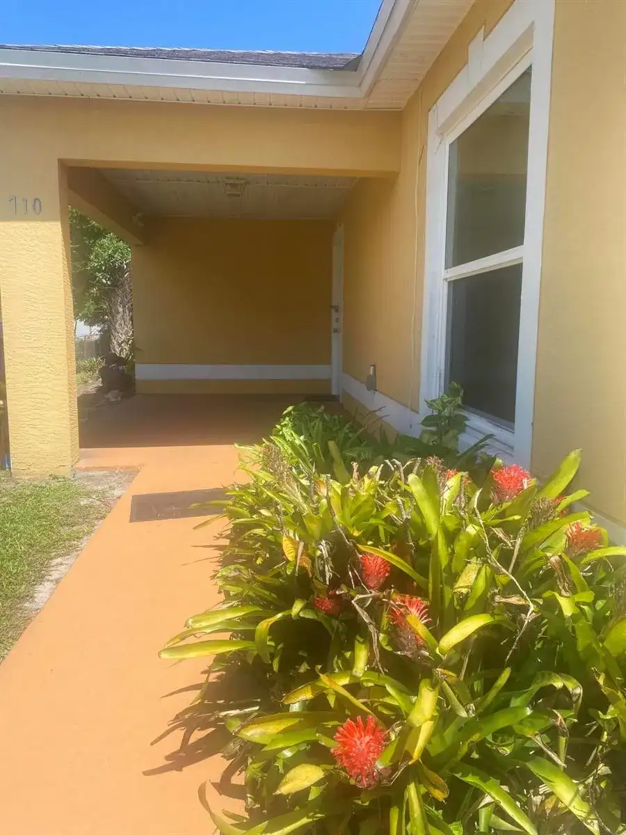 710 N 23rd Street, Fort Pierce FL 34950 photo 4