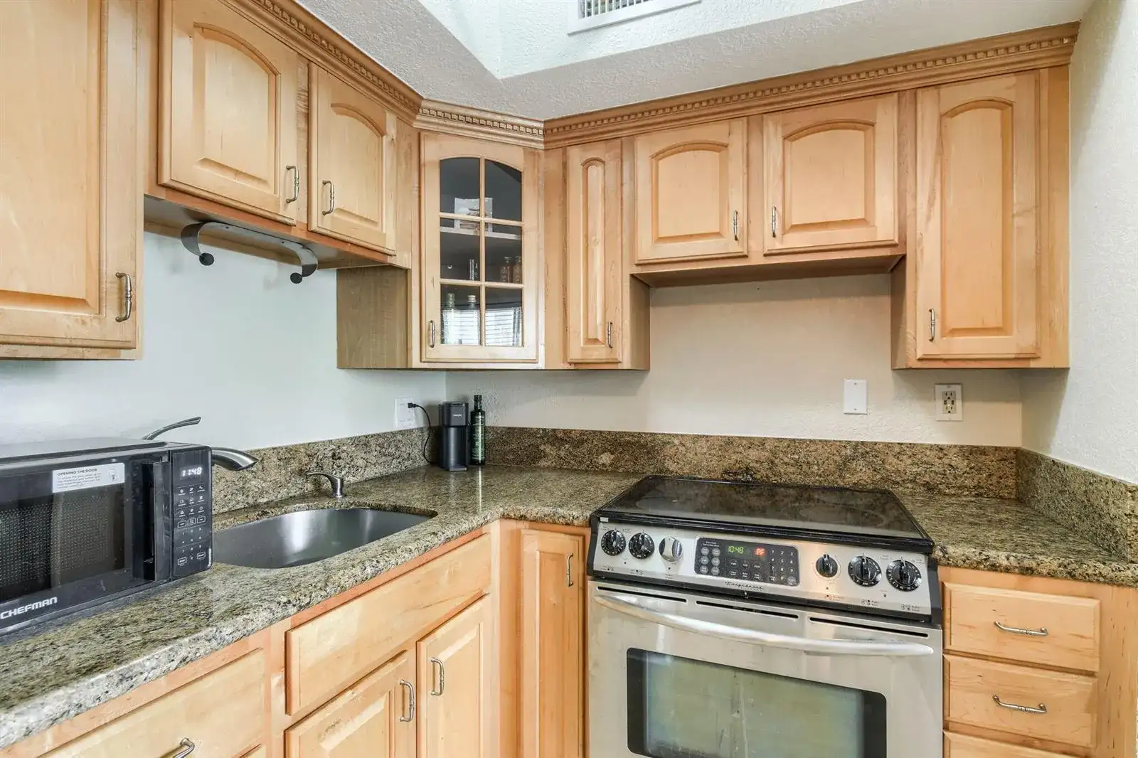 924 SE 2ND Street # 25, Fort Lauderdale FL 33301 photo 3