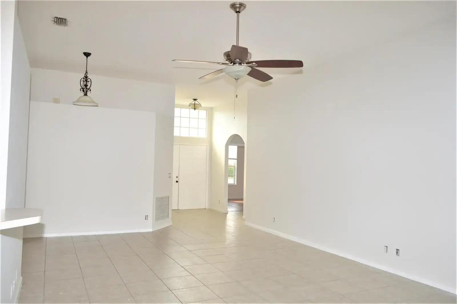 880 NW WATERLILY Place, Jensen Beach FL 34957 photo 5