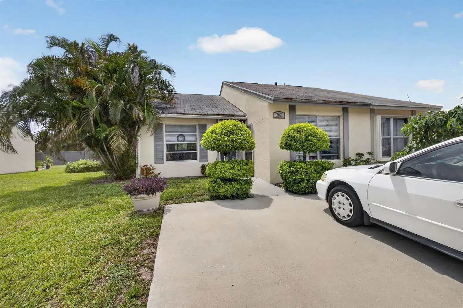 262 Palmetto Court, Jupiter FL 33458 photo 3