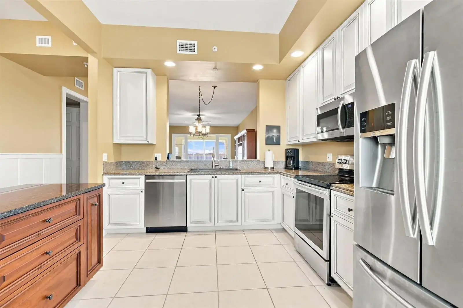 34 HARBOUR ISLE Drive W, Fort Pierce FL 34949 photo 5