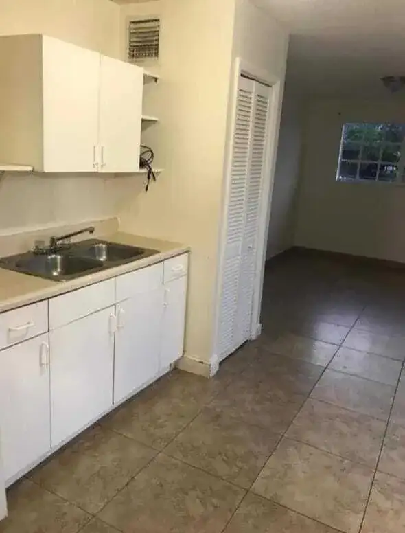 17131 NW 44TH Avenue, Miami Gardens FL 33055 photo 3