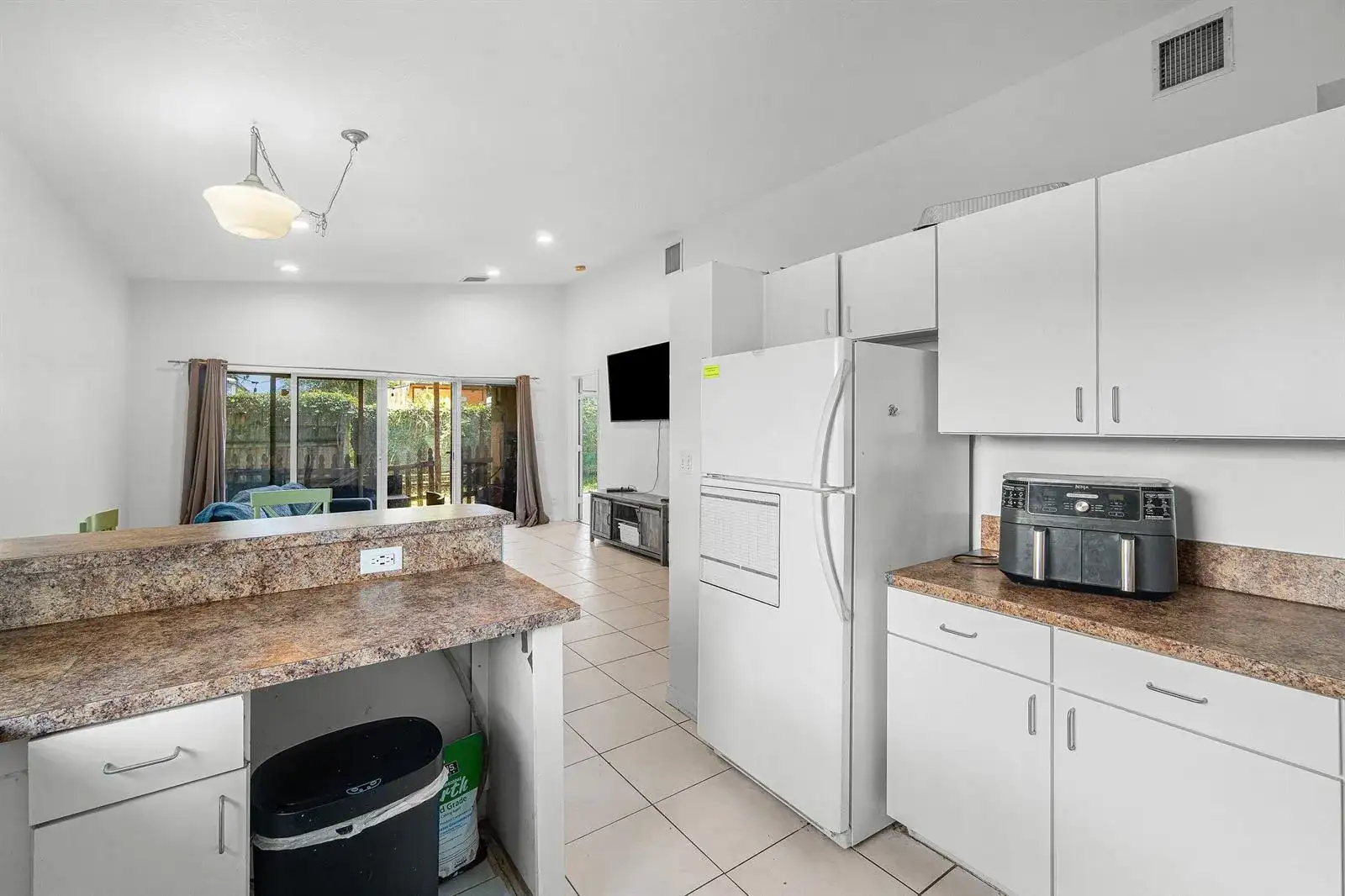 2406 SUNDY Avenue, Delray Beach FL 33444 photo 3