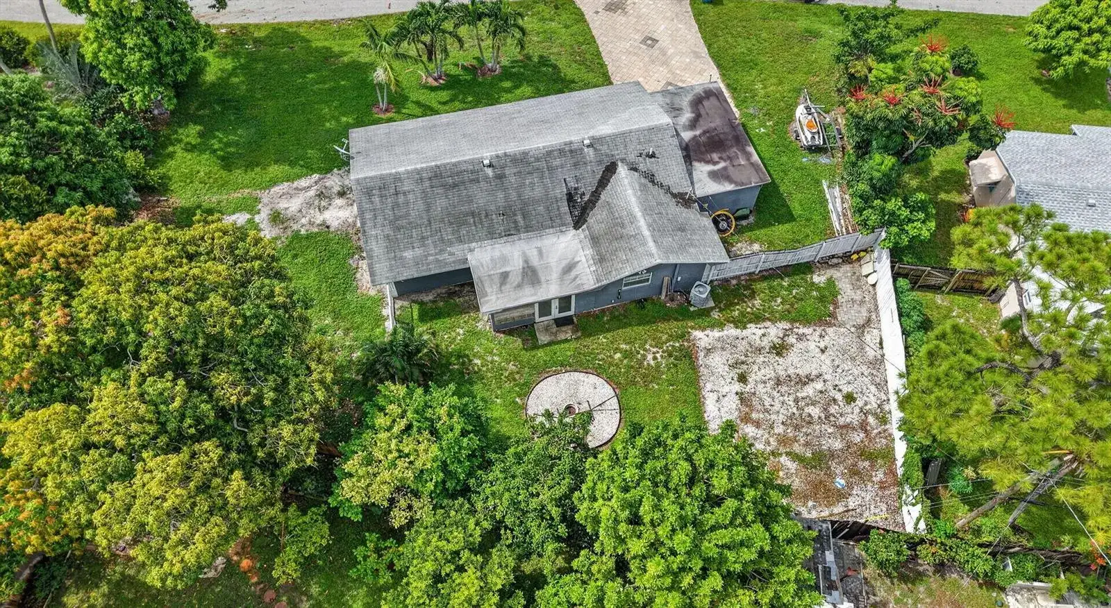 415 SW 7th Court, Boynton Beach FL 33435 photo 3