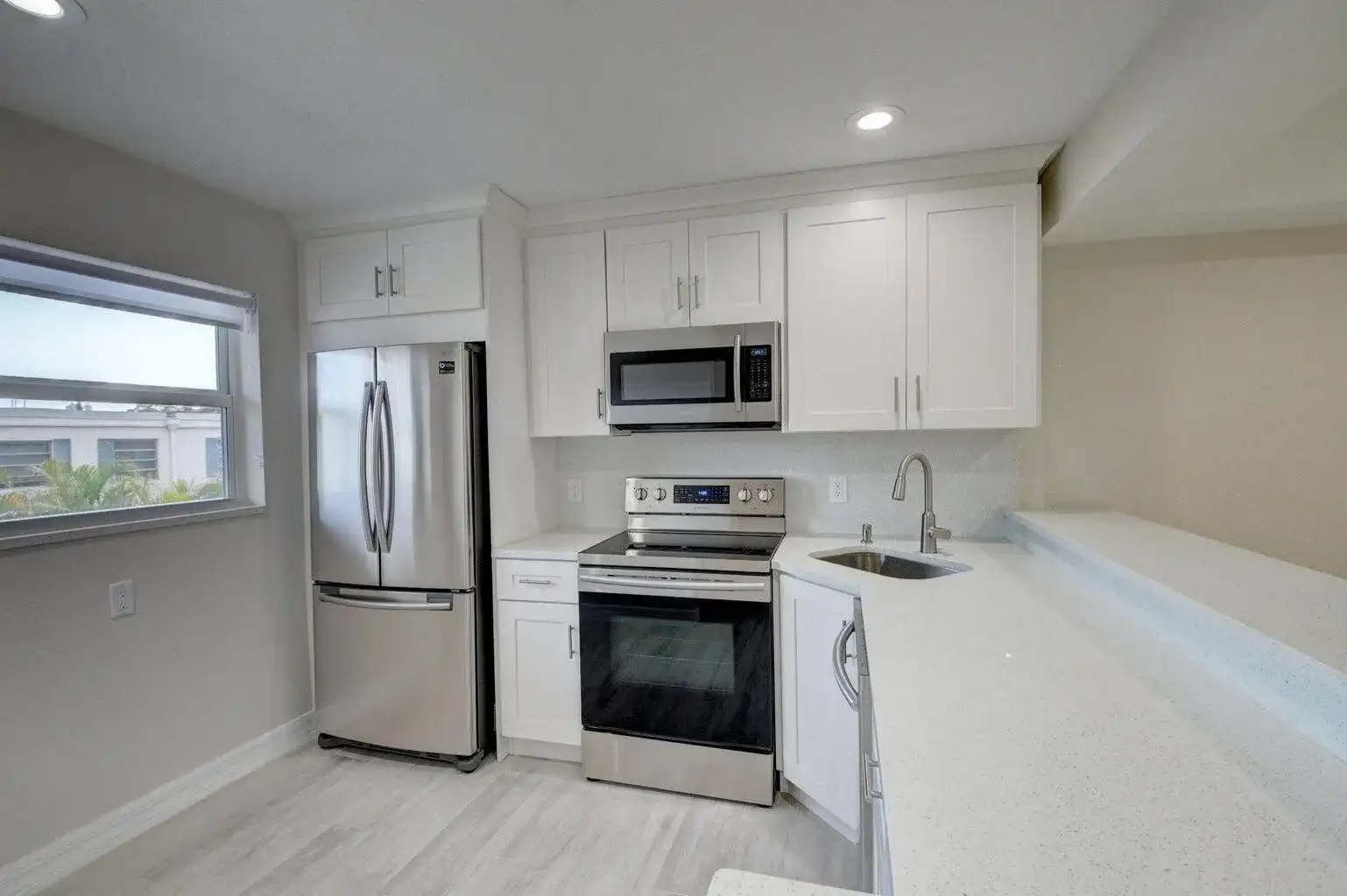 398 W Camino Real # 1, Boca Raton FL 33432 photo 2