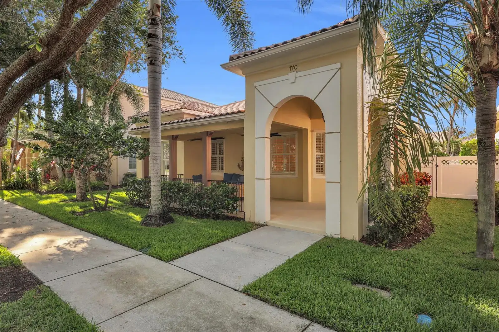 170 San Remo Drive, Jupiter FL 33458 photo 2