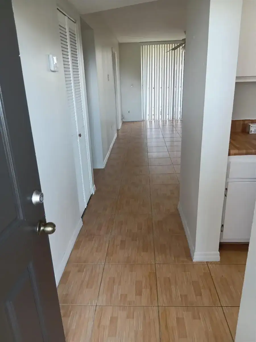 7860 NW 50TH Street # 301, Lauderhill FL 33351 photo 2