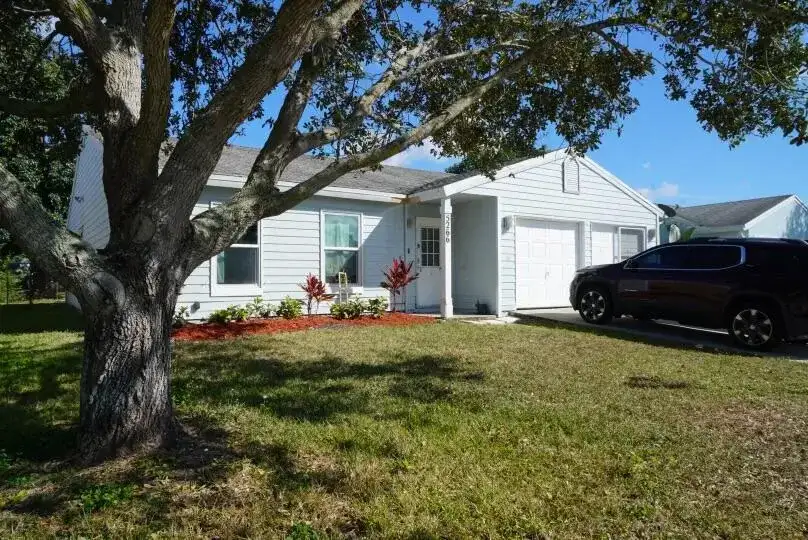 5266 HARWOOD Lane, Lake Worth FL 33467 photo 3