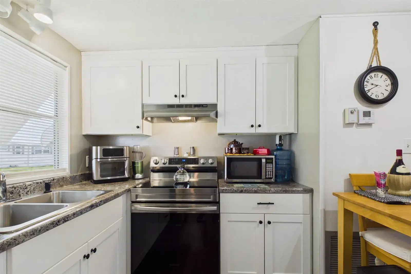 10003 Granada Bay, Boynton Beach FL 33436 photo 4