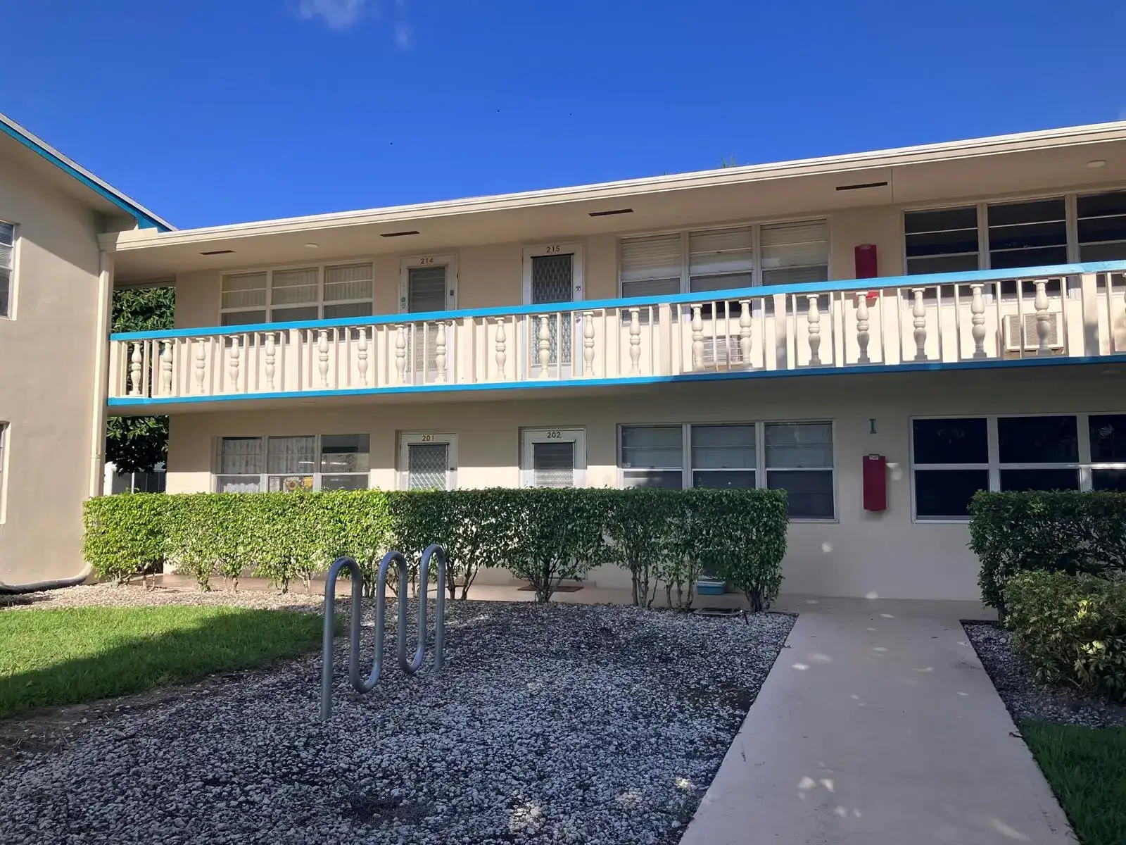 202 Camden I, West Palm Beach FL 33417 photo 2