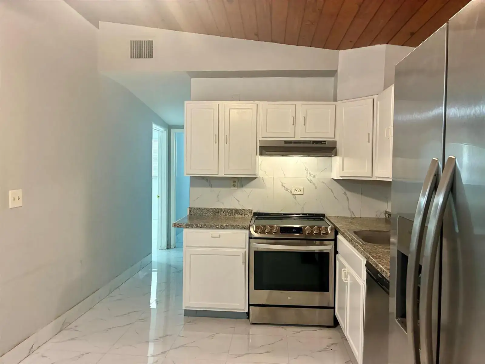 3630 SW 46TH Avenue, West Park FL 33023 photo 5