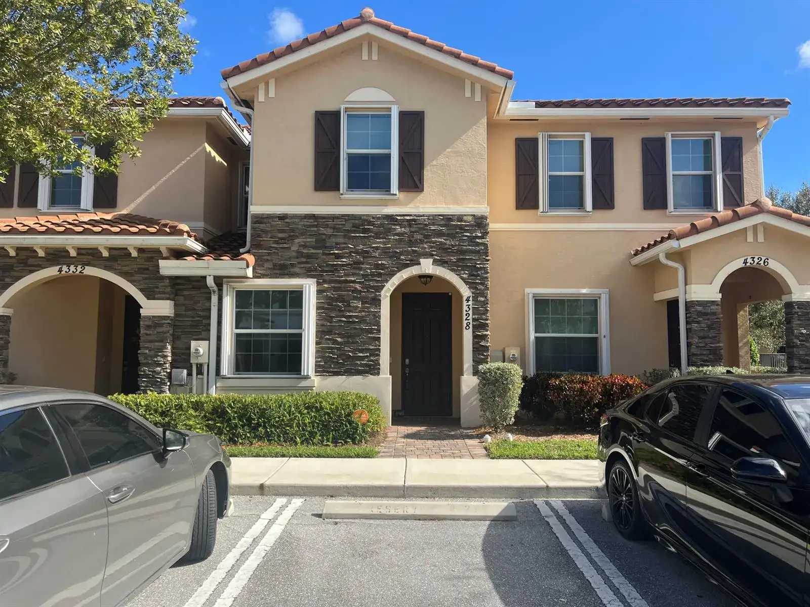 4328 BRAXTON Avenue, West Palm Beach FL 33417 photo 2
