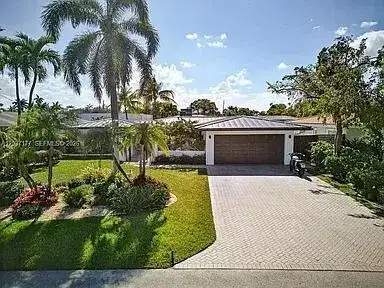 2125 NE 17TH Terrace, Wilton Manors FL 33305 photo 2