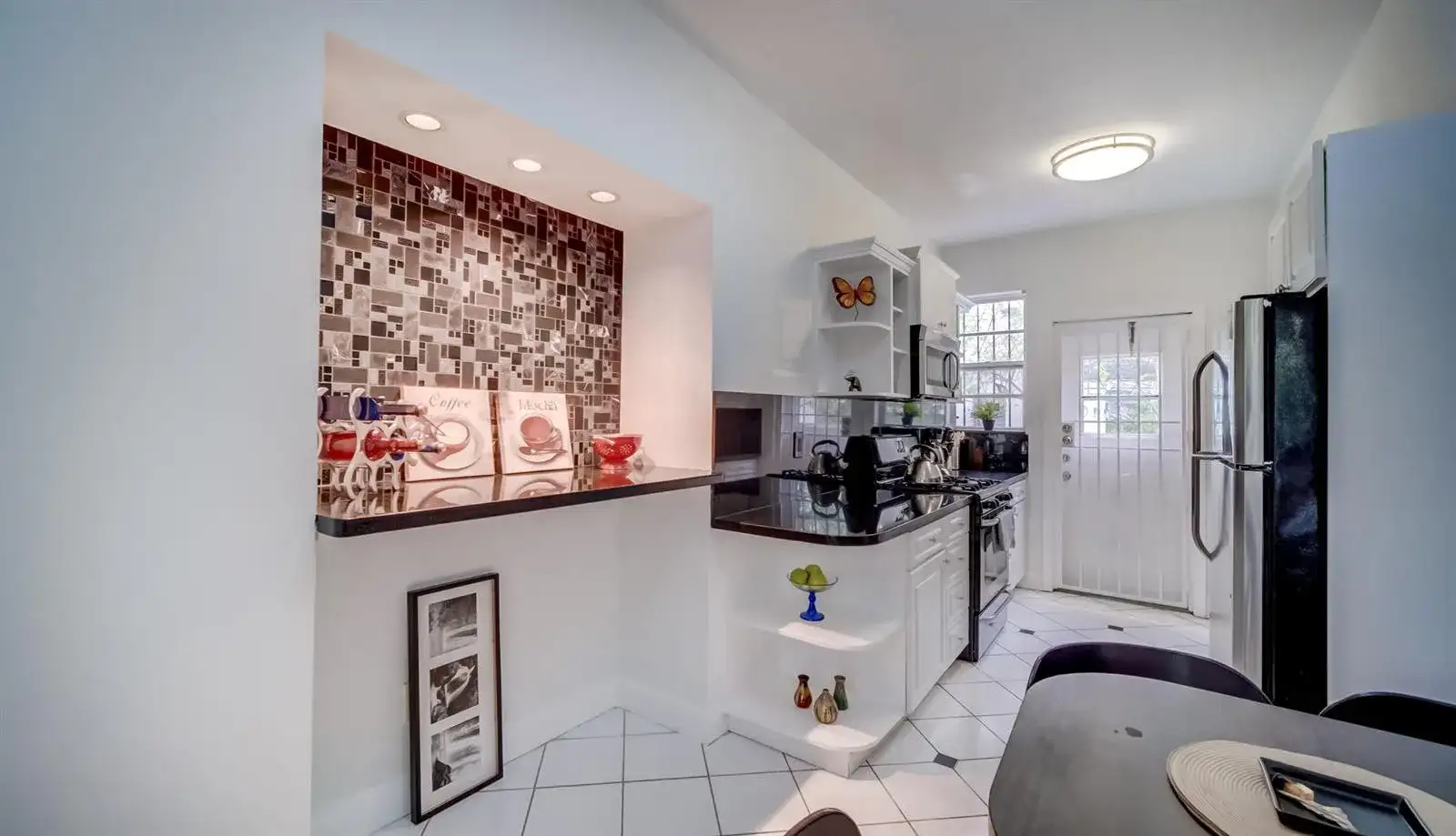 825 Jefferson Avenue # 2, Miami Beach FL 33139 photo 2