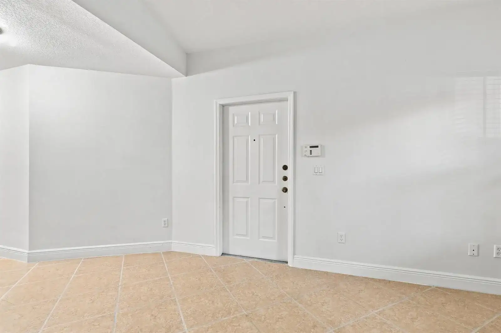 2107 Anchor Court, Fort Lauderdale FL 33312 photo 5