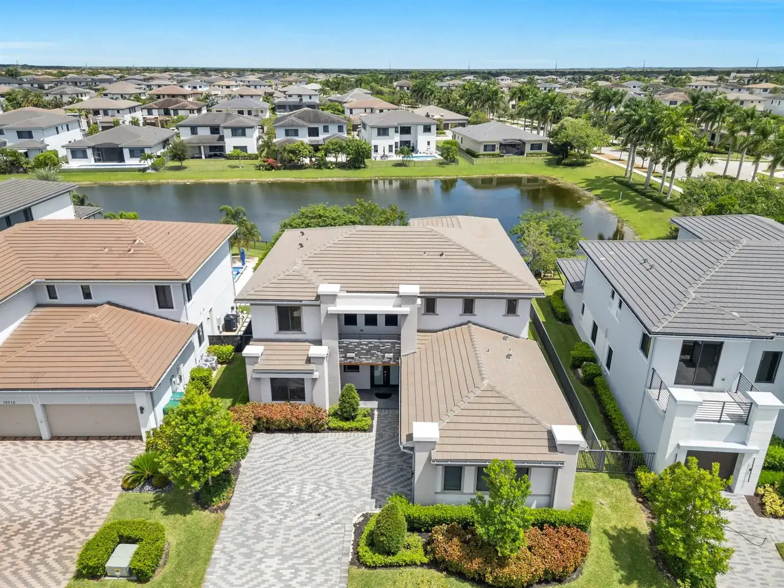 10675 Coral Street, Parkland FL 33076 photo 4