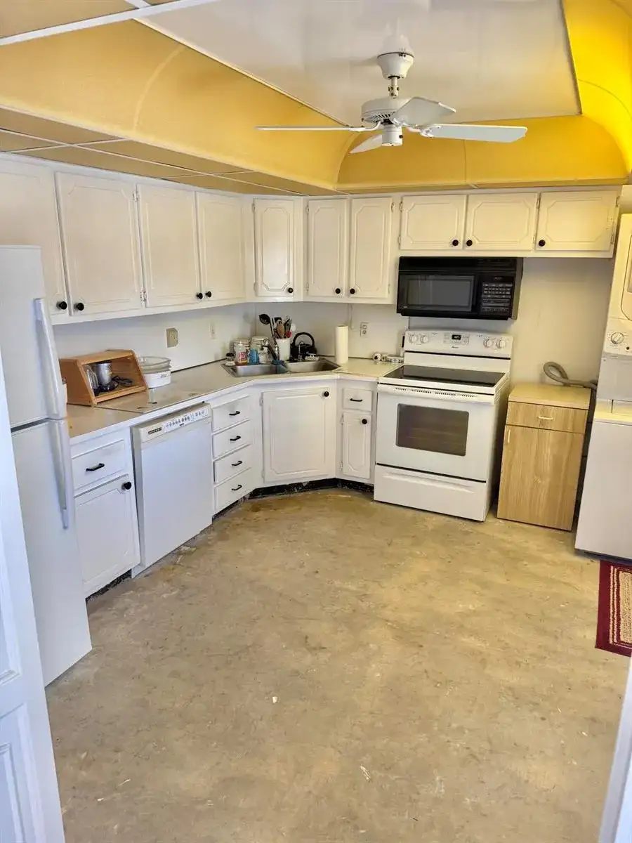 501 SW 11th Place # 205A, Boca Raton FL 33432 photo 4
