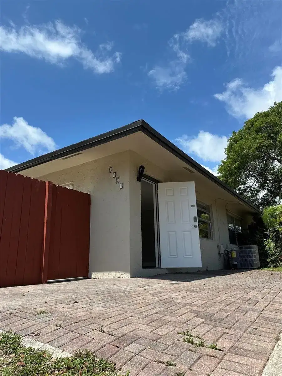 3101 NW 3RD Avenue # 126, Pompano Beach FL 33064 photo 2