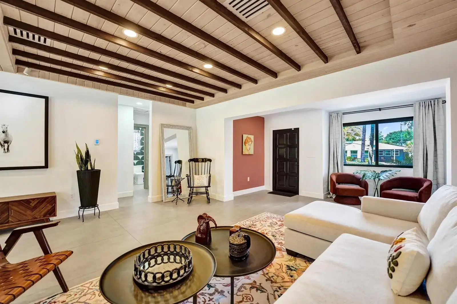 1424 NE 16TH Avenue, Fort Lauderdale FL 33304 photo 2