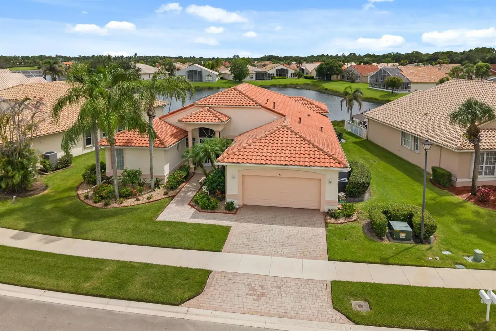 412 NW Aqua Vista Lane, Port St. Lucie FL 34986 photo 3