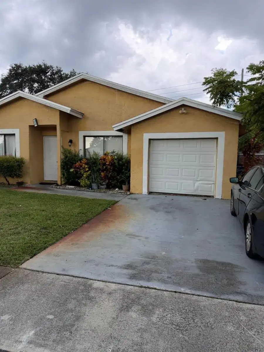 9616 NW 49TH Street, Sunrise FL 33351 photo 5