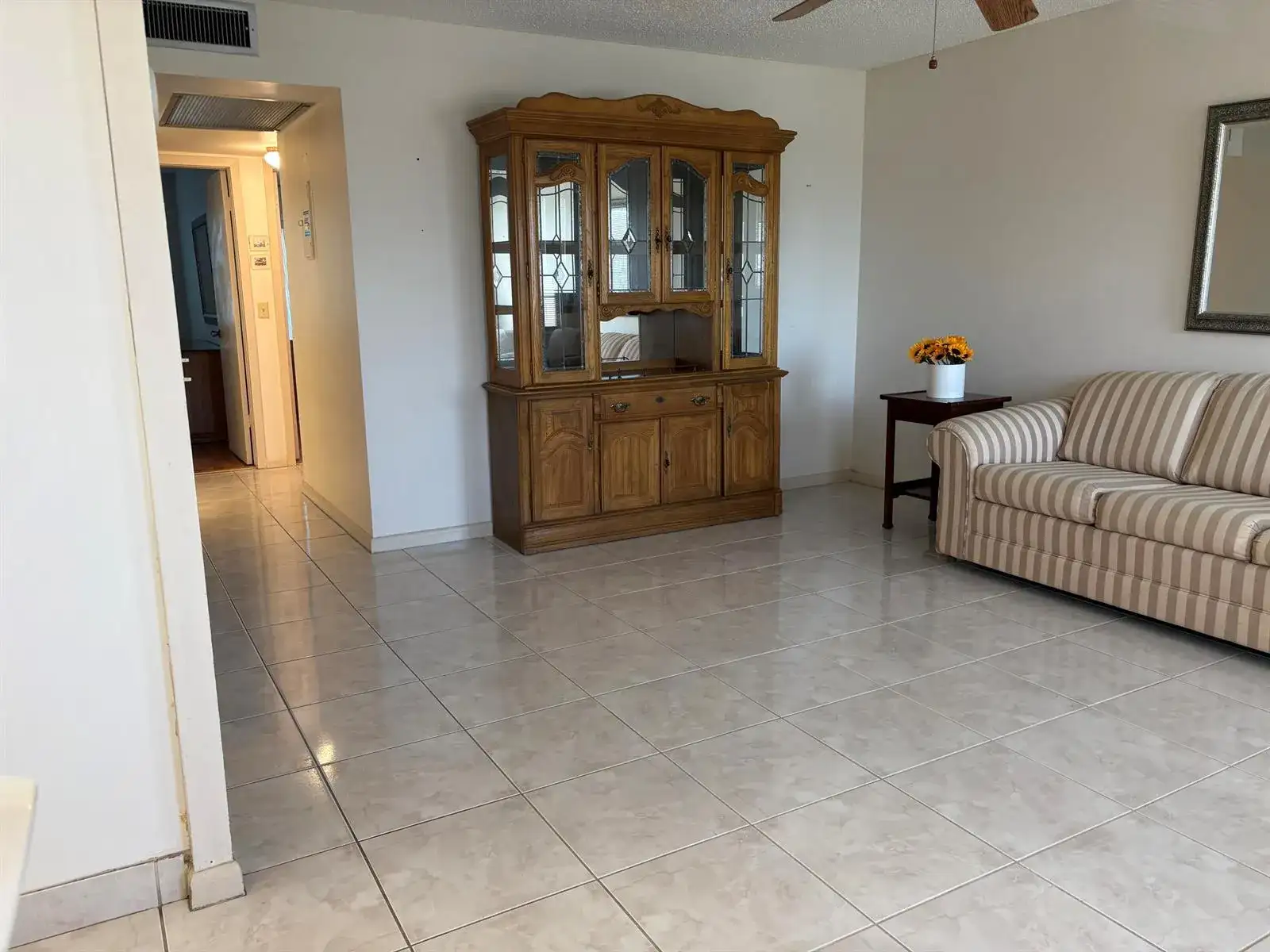 3076 Guildford E, Boca Raton FL 33434 photo 2